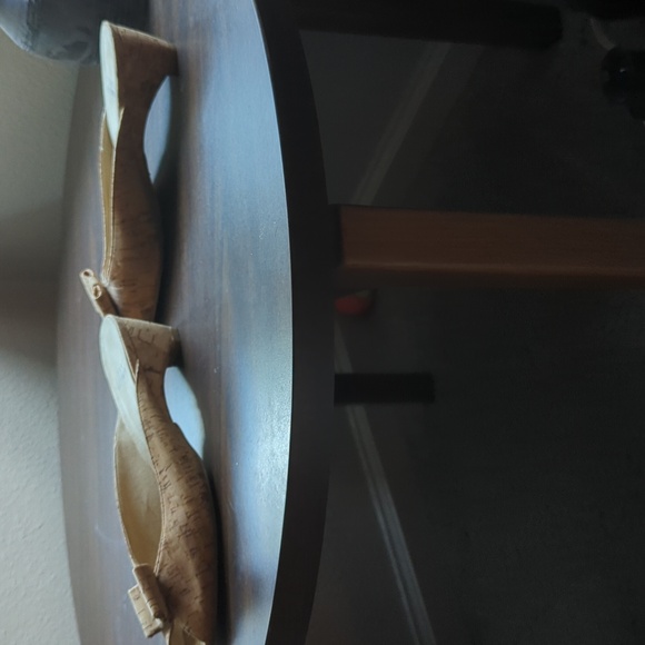 Stuart Weitzman Cork Kitten Heels Size US 8 Bow Slip-Ons - Picture 4 of 9